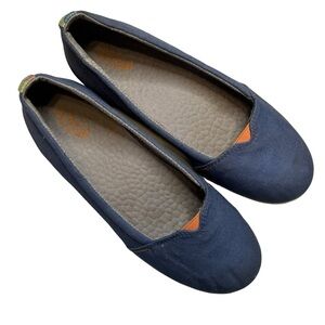 Chaco Women's Blue Canvas Slip-On Comfort Flats Loafers Size 7-7.5